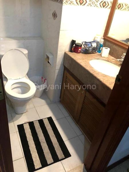 7 Bed Apartment (Condo) for Rent in  The Sunny Spring - Image 1